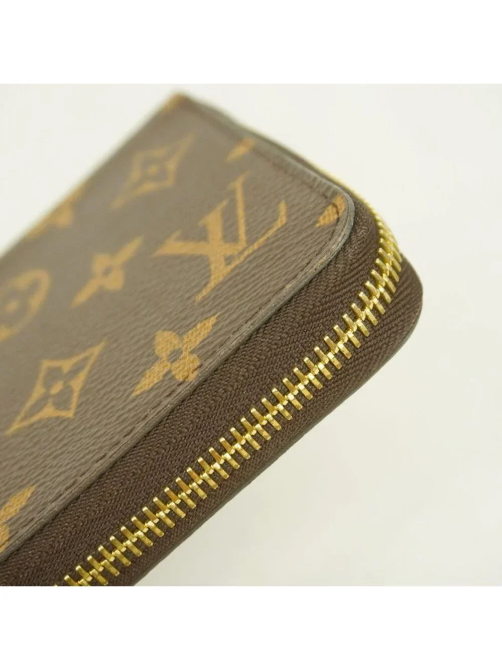 Louis Vuitton Wallet Monogram Zippy Fuchsia